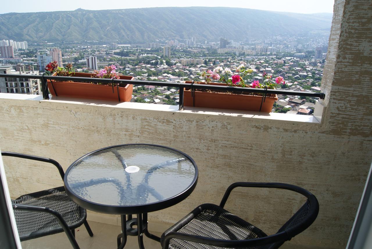 Vazi Aparthotel Tbilisi Eksteriør bilde